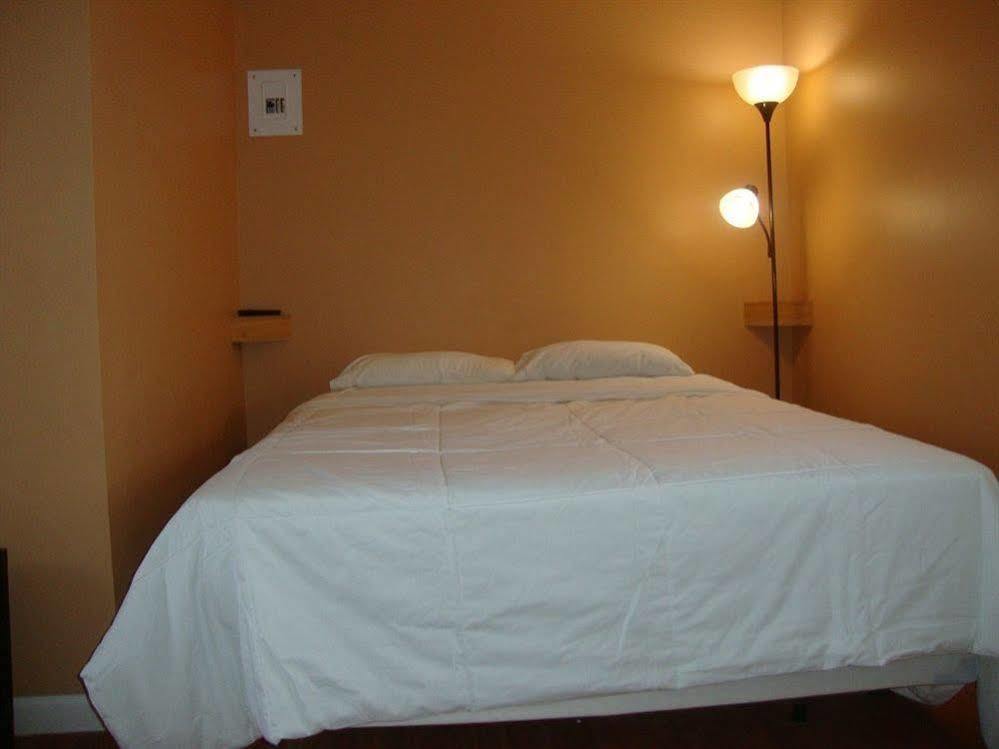 Relax Inn Streator エクステリア 写真